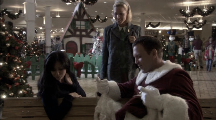 Charmed-Online-dot-net_ChristmasCarper2009.jpg