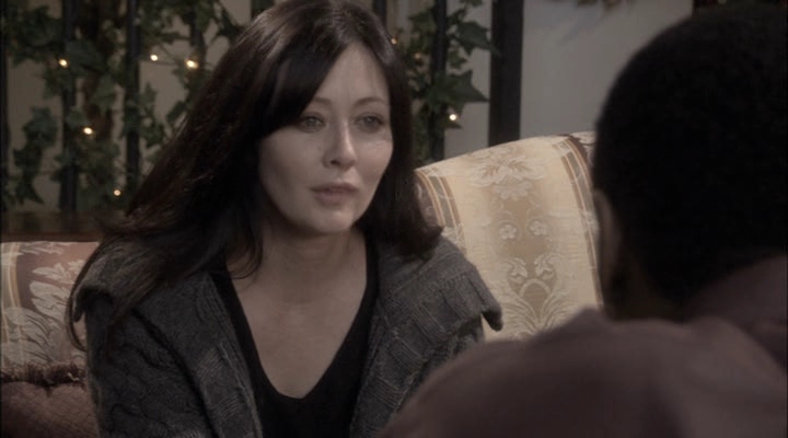 Charmed-Online-dot-net_ChristmasCarper3123.jpg