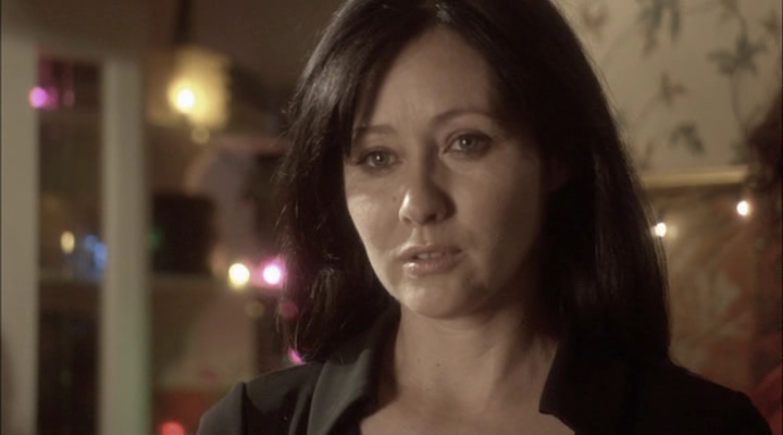 Charmed-Online-dot-net_ChristmasCarper3805.jpg