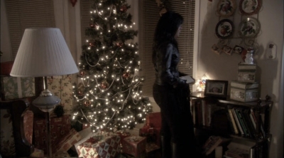 Charmed-Online-dot-net_ChristmasCarper3733.jpg