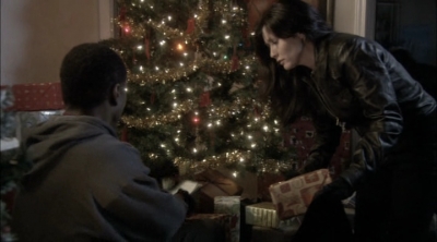 Charmed-Online-dot-net_ChristmasCarper4429.jpg