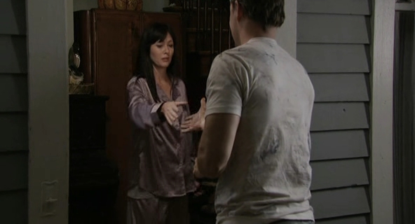Charmed-Online-dot-net_GrowingTheBigOne0643.jpg