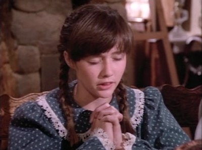 Charmed-Online-dot-NL-LittleHouseonthePrairie_BlessAlltheDearChildren4169.jpg