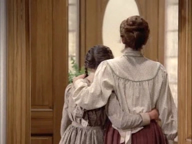 Charmed-Online-dot-NL-LittleHouseonthePrairie_LookBacktoYesterday3490.jpg