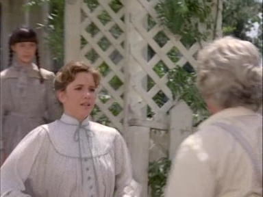 Charmed-Online-dot-NL-LittleHouseonthePrairie_LookBacktoYesterday3511.jpg