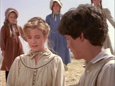 Charmed-Online-dot-NL-LittleHouseonthePrairie_LookBacktoYesterday5422.jpg