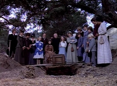 Charmed-Online-dot_nl-LittleHouseonthePrairie9x04-2516.jpg