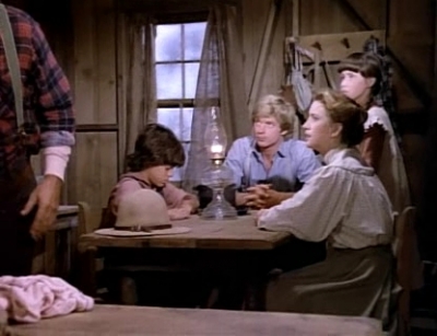 Charmed-Online-dot-NL-LittleHouseonthePrairie9x07-1873.jpg