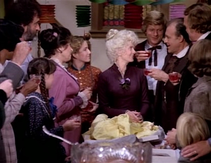Charmed-Online-dot-NLCharmed-Online-dot-NL-LittleHouseonthePrairie9x08-0836.jpg