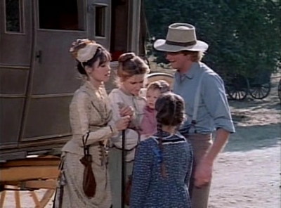 Charmed-Online-dot-NLCharmed-Online-dot-NL-LittleHouseonthePrairie9x10-0146.jpg