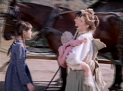 Charmed-Online-dot-NLCharmed-Online-dot-NL-LittleHouseonthePrairie9x10-0153.jpg