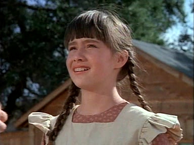 Charmed-Online-dot-NLCharmed-Online-dot-NL-LittleHouseonthePrairie9x12-2382.jpg