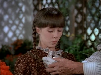 Charmed-Online-dot-NLCharmed-Online-dot-NL-LittleHouseonthePrairie9x12-2531.jpg