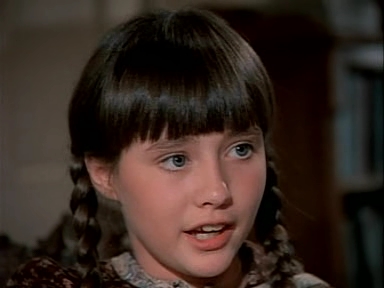 Charmed-Online-dot-NLCharmed-Online-dot-NL-LittleHouseonthePrairie9x12-2595.jpg