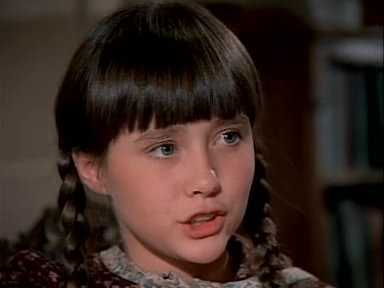 Charmed-Online-dot-NLCharmed-Online-dot-NL-LittleHouseonthePrairie9x12-2603.jpg