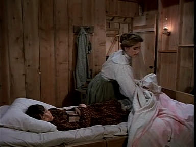 Charmed-Online-dot-NLCharmed-Online-dot-NL-LittleHouseonthePrairie9x12-2732.jpg