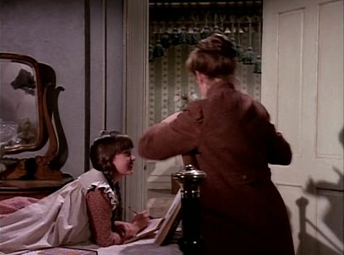 Charmed-Online-dot-NL-LittleHouseonthePrairie9x15-1089.jpg