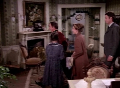 Charmed-Online-dot-NL-LittleHouseonthePrairie9x15-0717.jpg