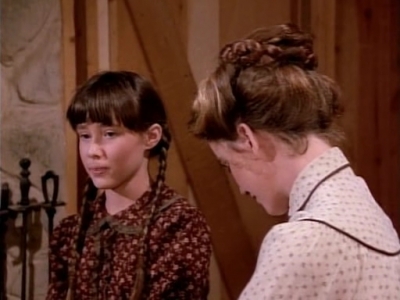 Charmed-Online-dot-NL-LittleHouseonthePrairie9x18-0370.jpg