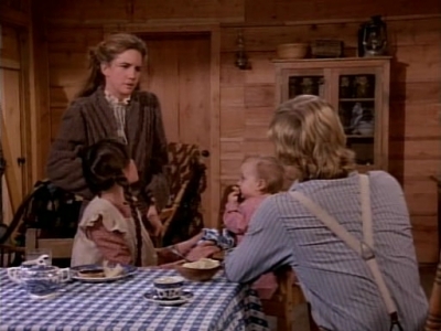 Charmed-Online-dot-NL-LittleHouseonthePrairie9x18-2120.jpg