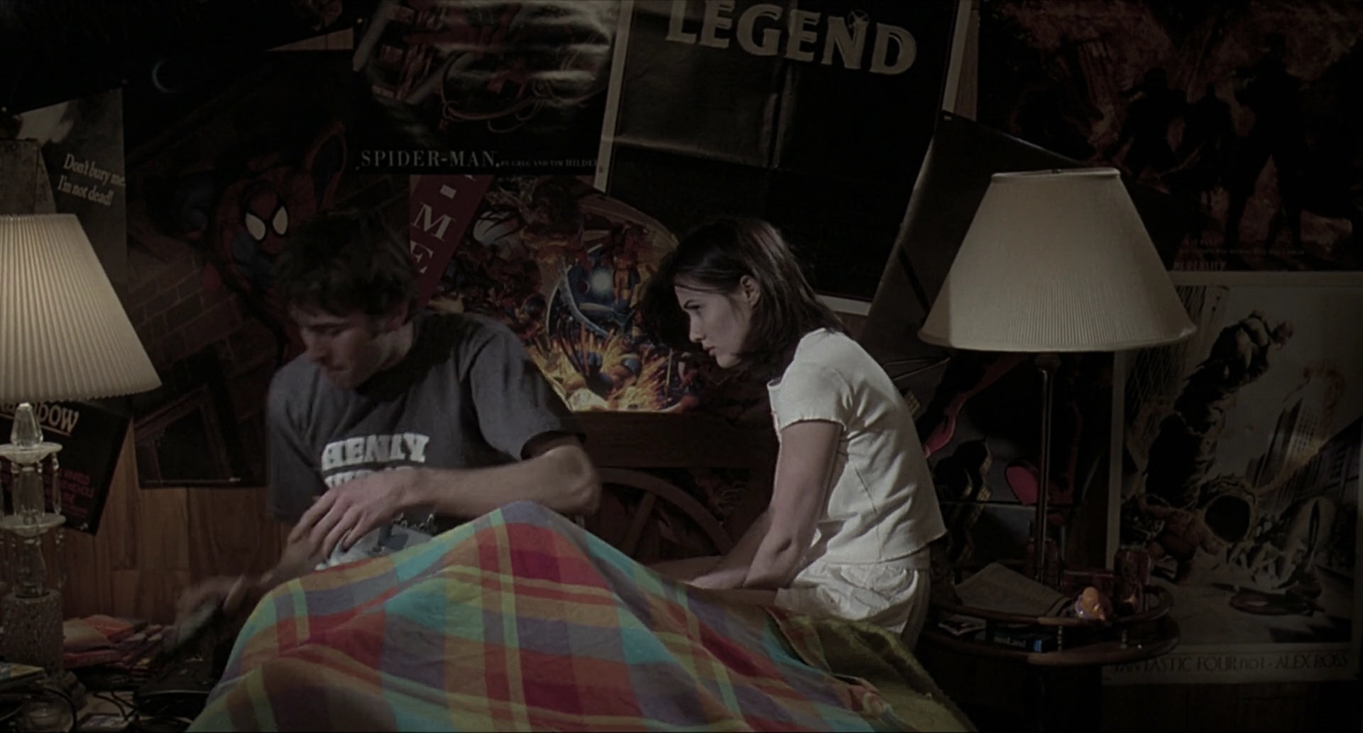 Charmed-Online-dot-net_Mallrats0907.jpg