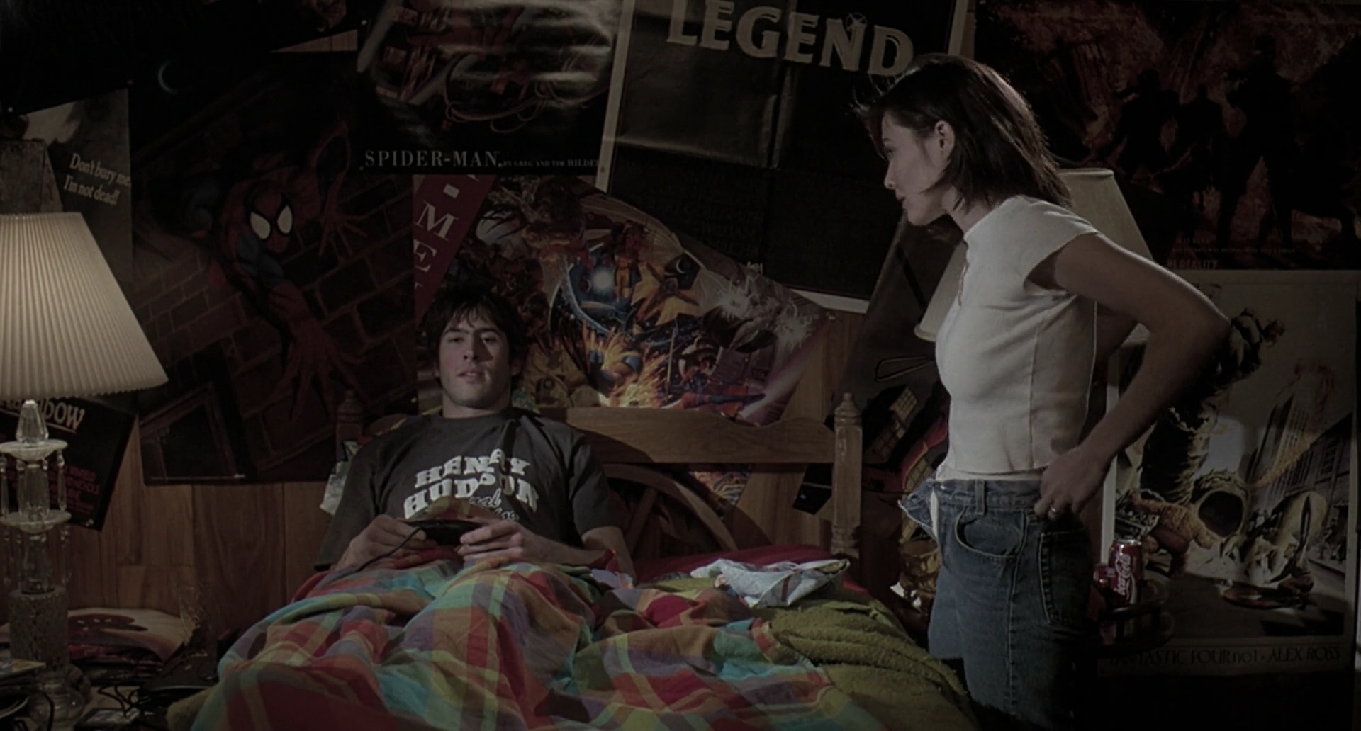 Charmed-Online-dot-net_Mallrats0951.jpg