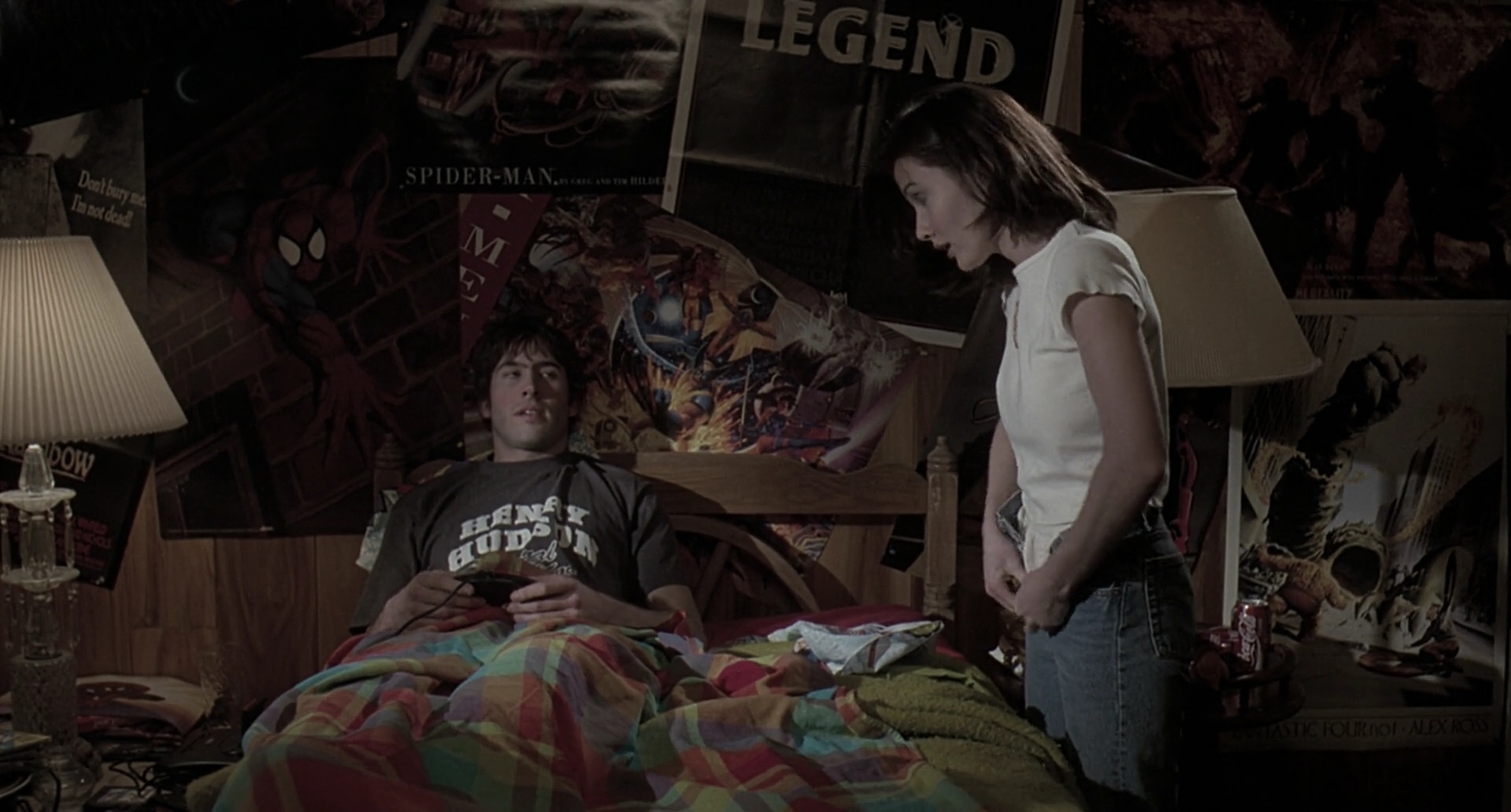 Charmed-Online-dot-net_Mallrats0953.jpg