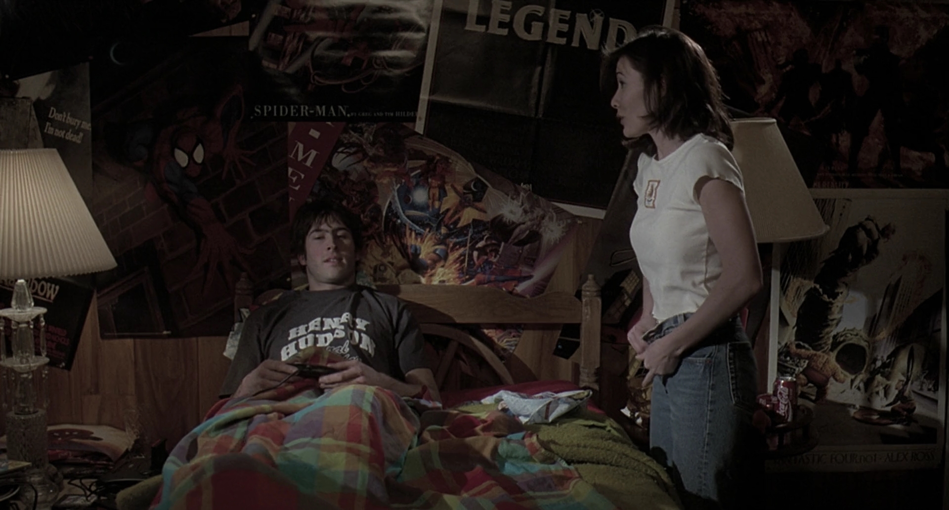 Charmed-Online-dot-net_Mallrats0957.jpg