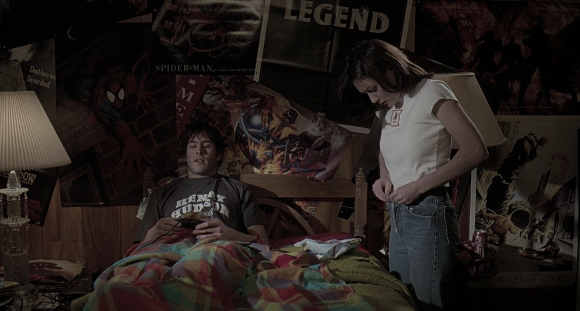 Charmed-Online-dot-net_Mallrats0961.jpg