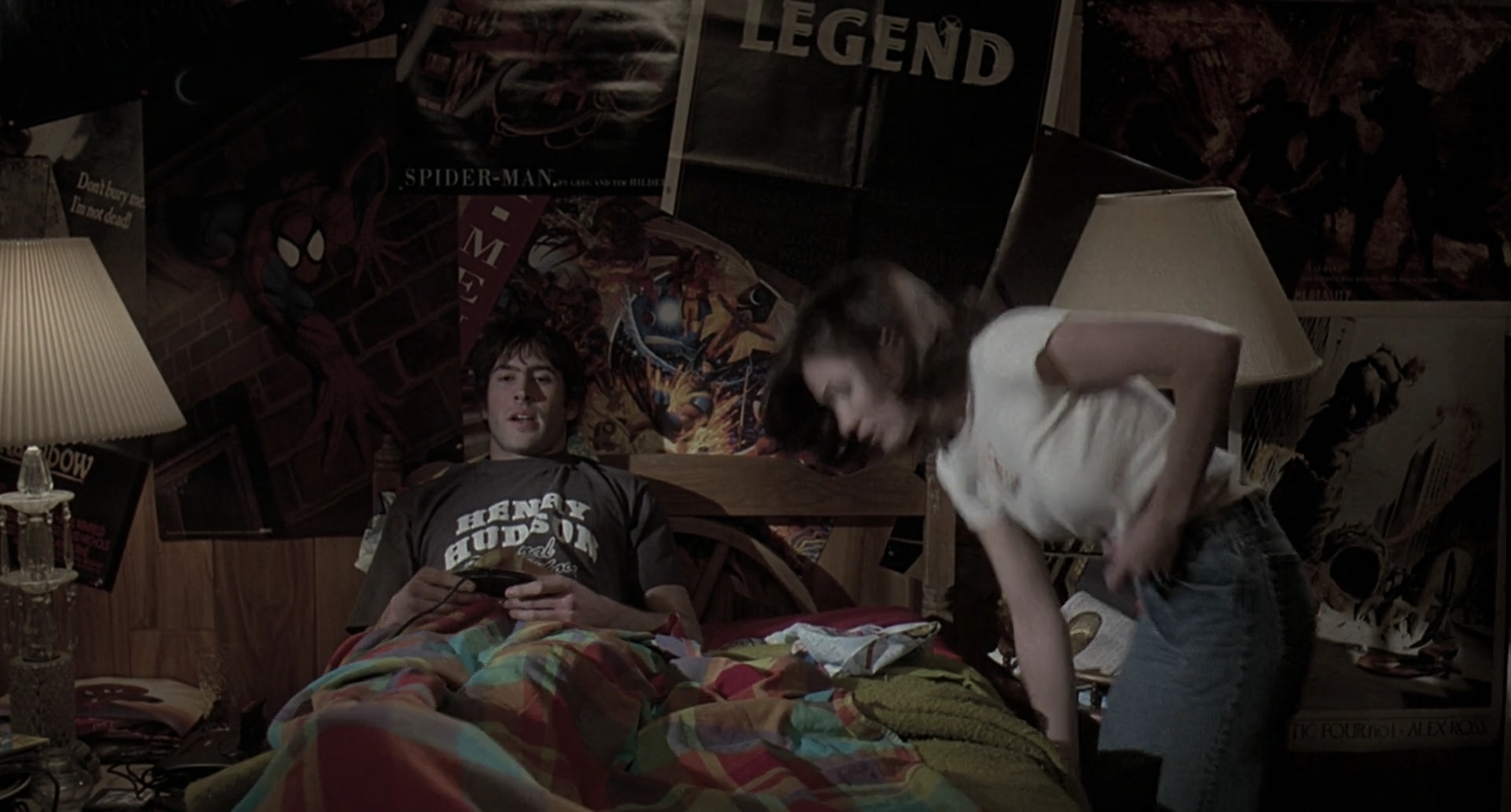 Charmed-Online-dot-net_Mallrats0963.jpg