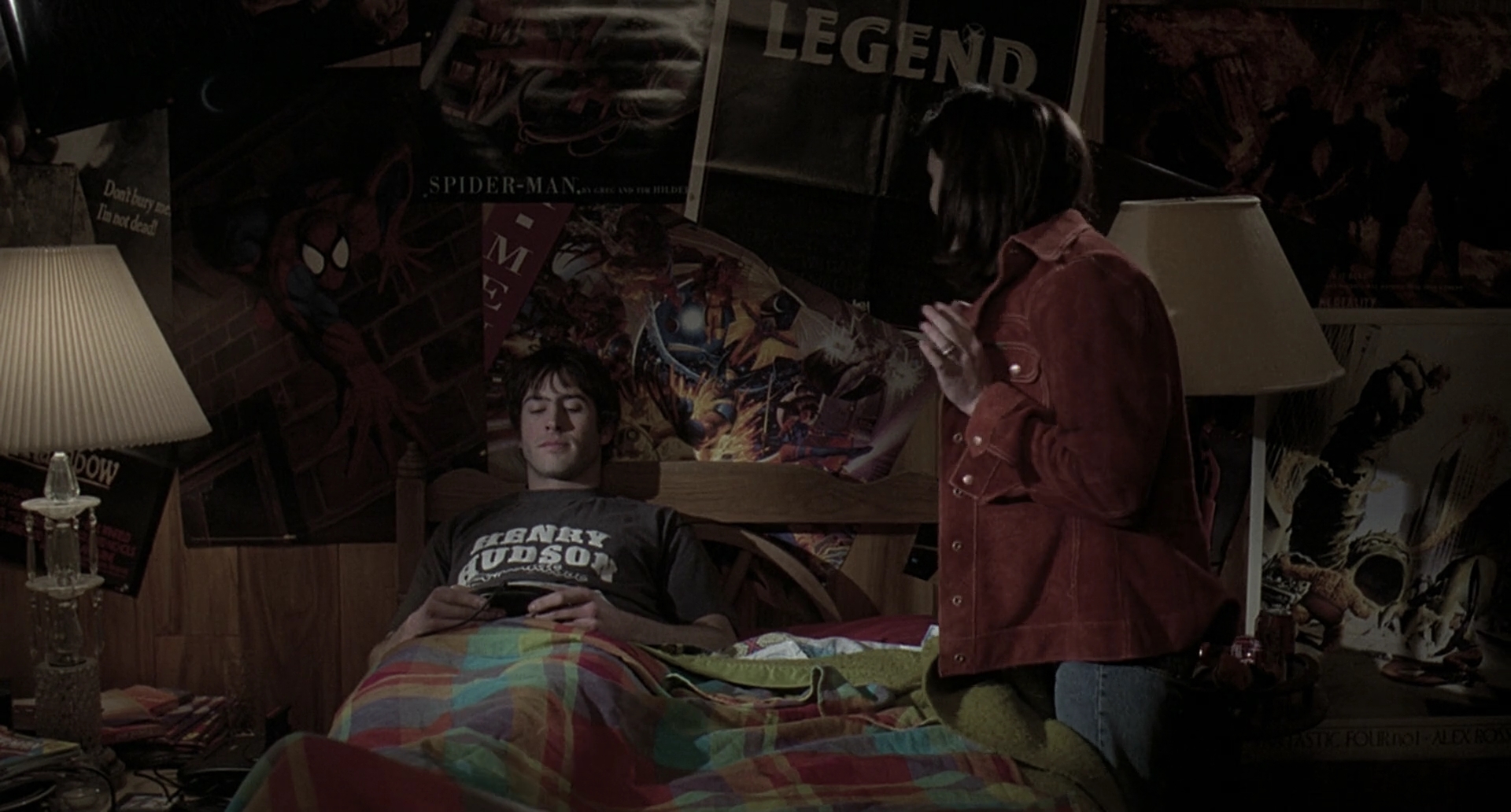 Charmed-Online-dot-net_Mallrats0969.jpg