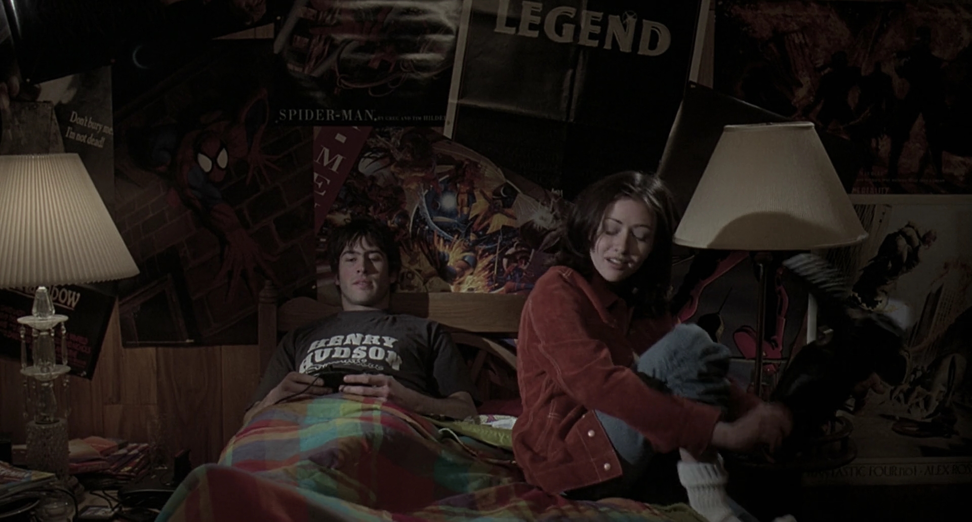 Charmed-Online-dot-net_Mallrats0992.jpg