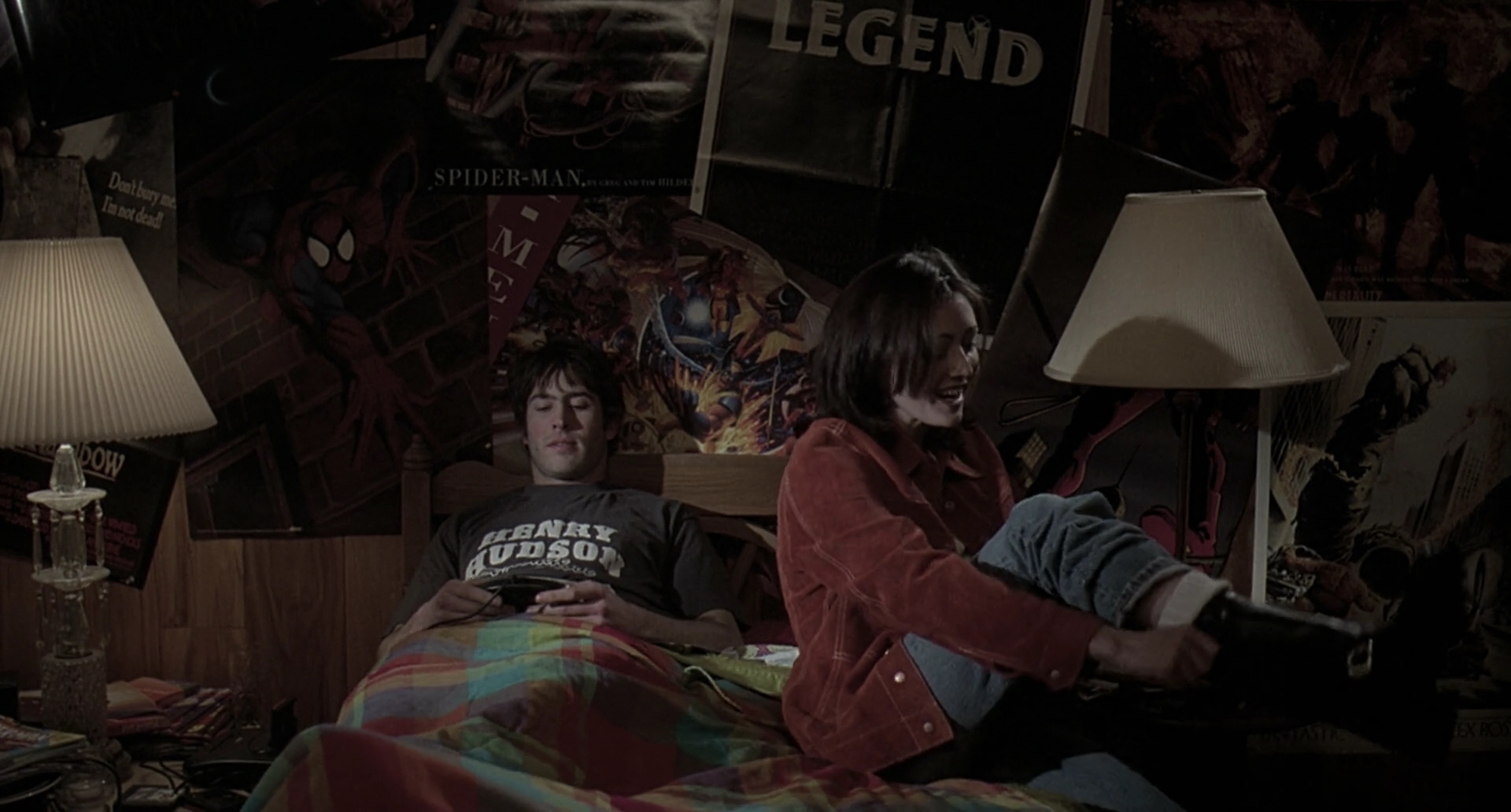 Charmed-Online-dot-net_Mallrats0993.jpg