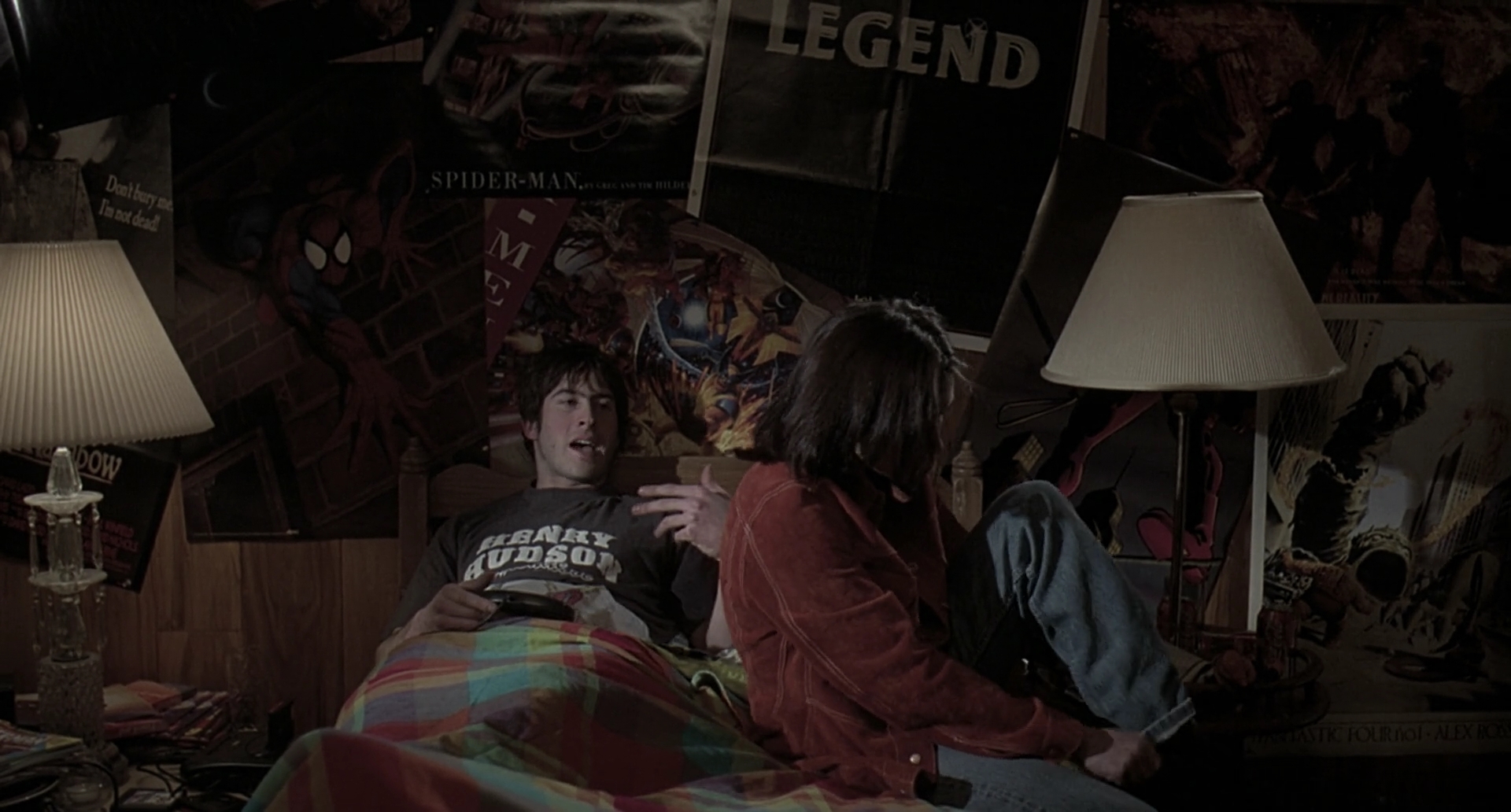 Charmed-Online-dot-net_Mallrats1001.jpg