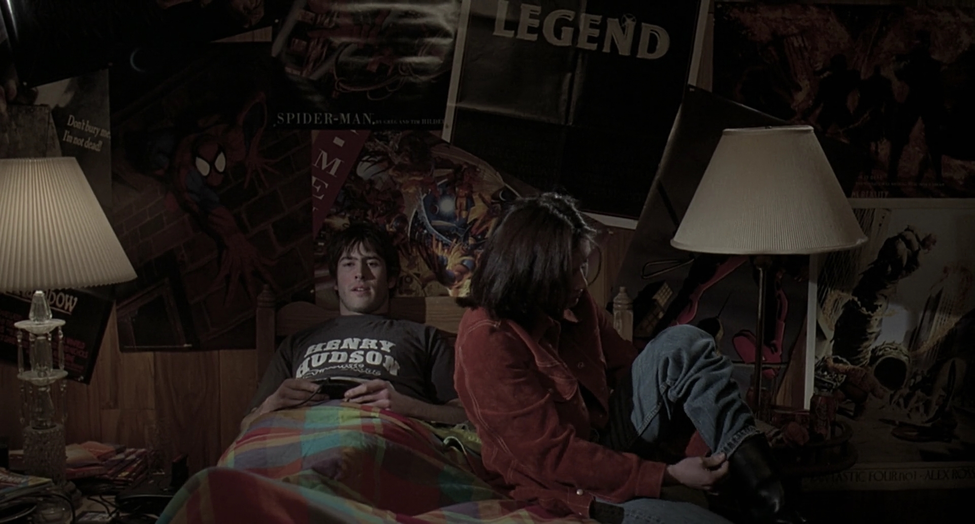 Charmed-Online-dot-net_Mallrats1005.jpg