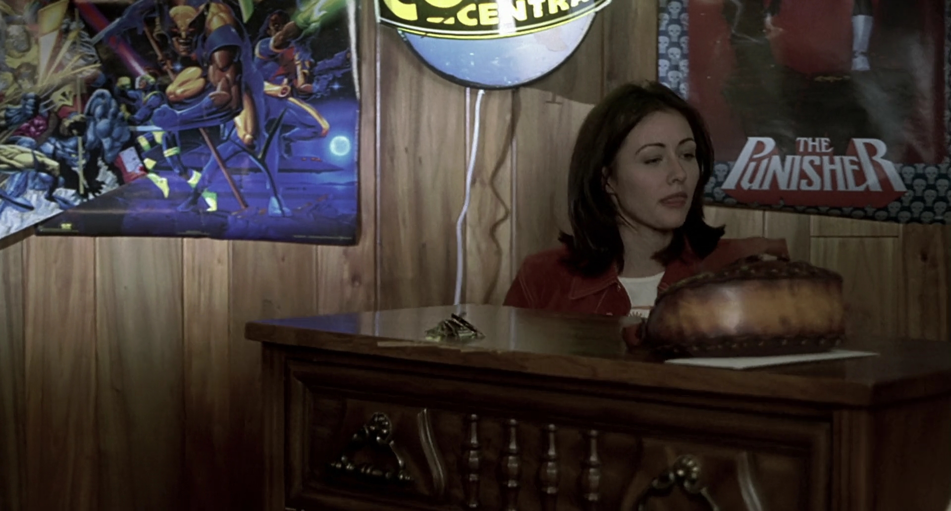 Charmed-Online-dot-net_Mallrats1020.jpg