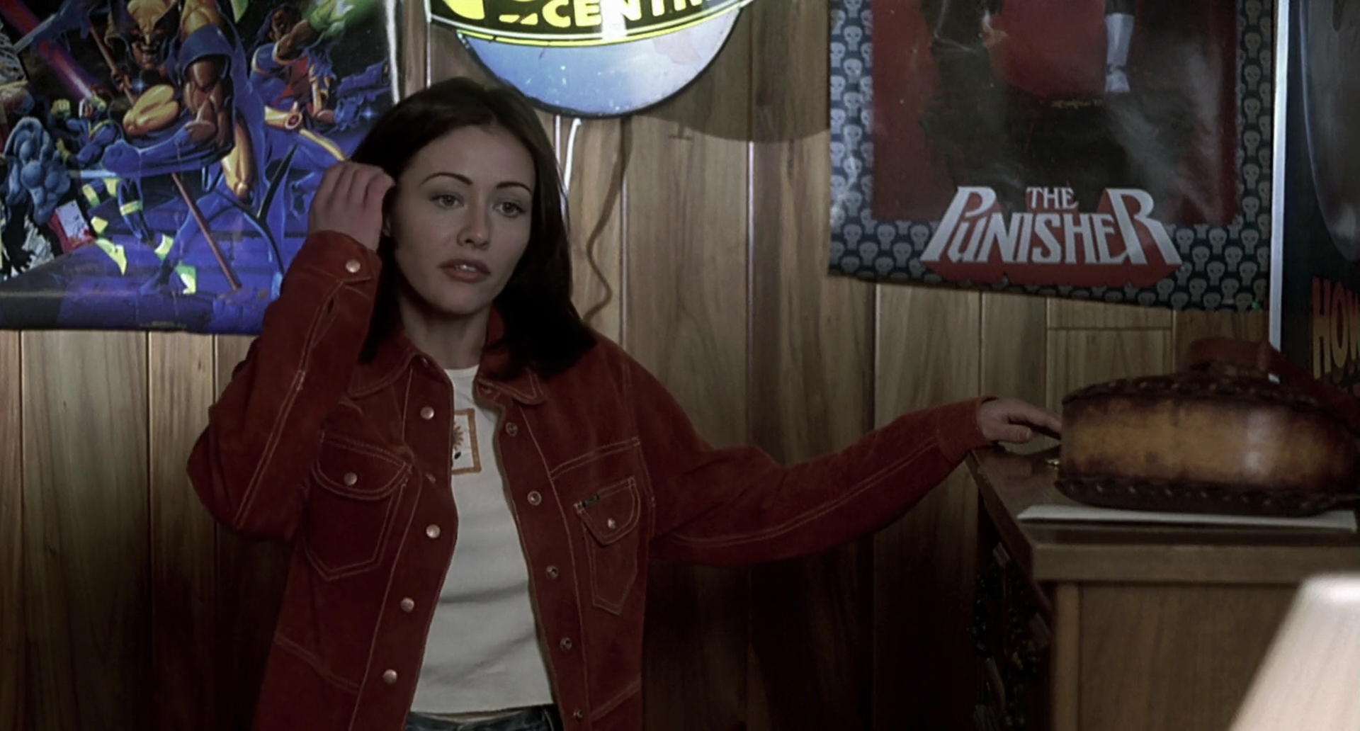 Charmed-Online-dot-net_Mallrats1029.jpg