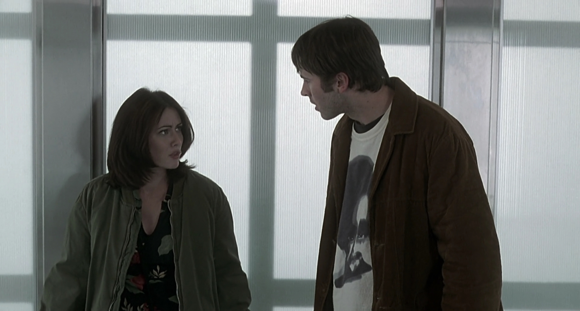 Charmed-Online-dot-net_Mallrats2981.jpg