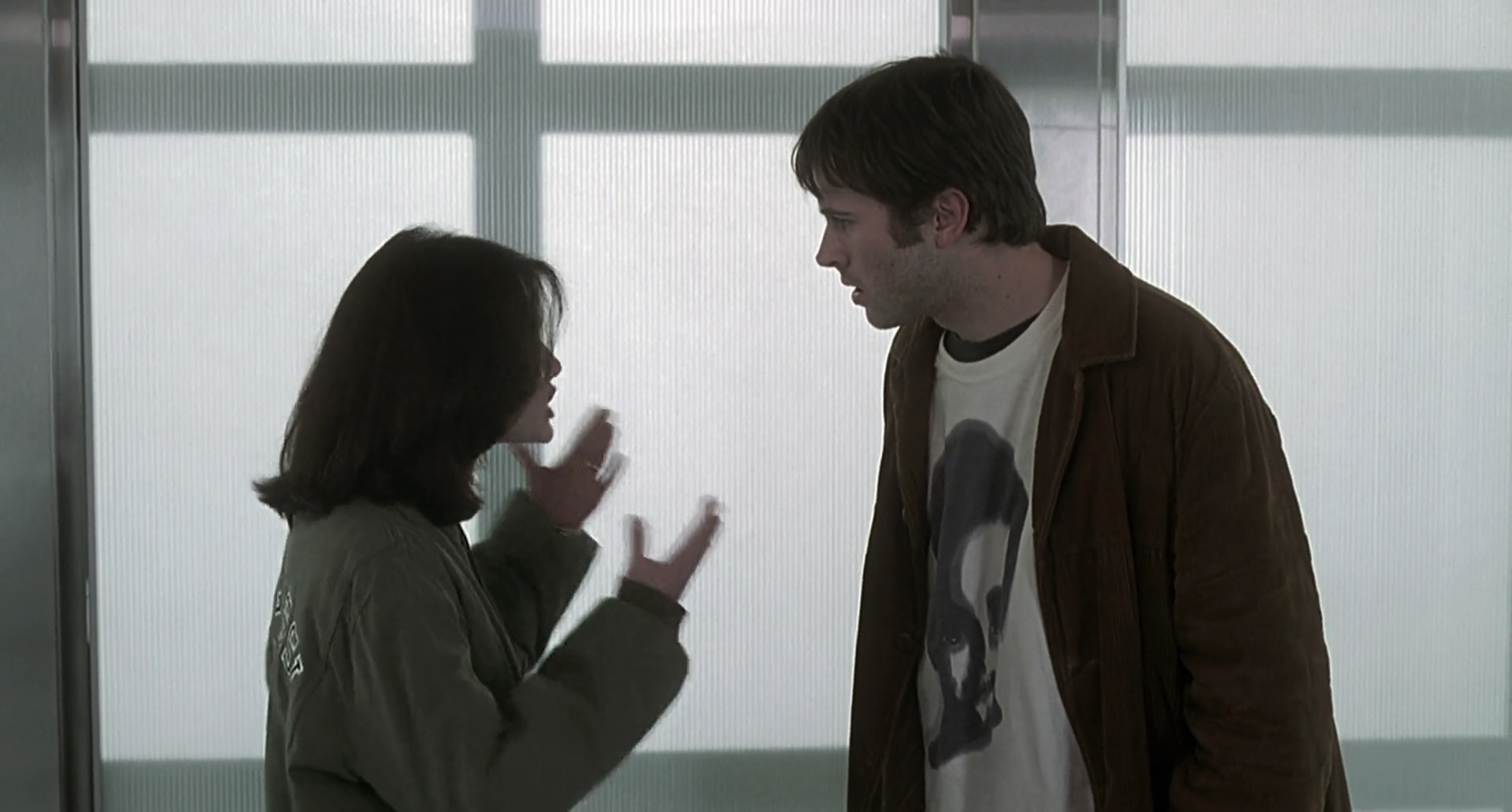 Charmed-Online-dot-net_Mallrats3019.jpg