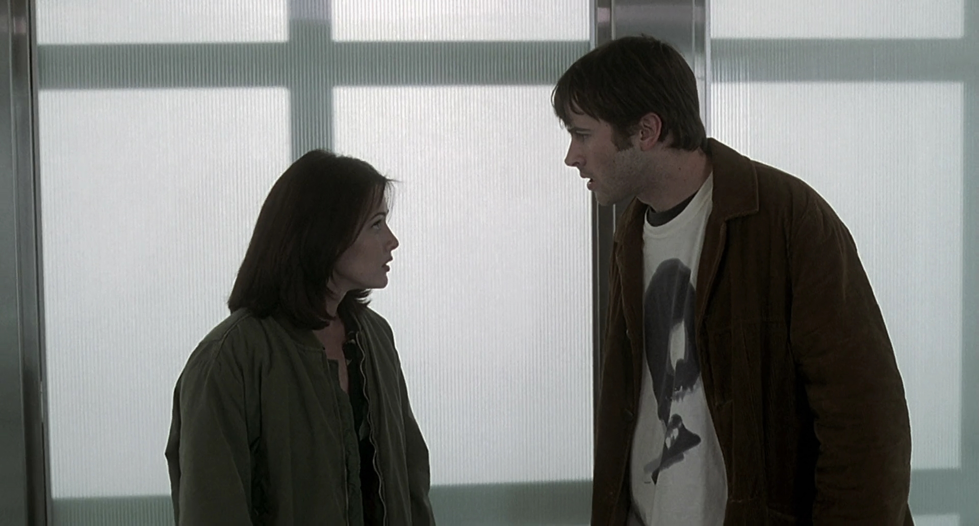 Charmed-Online-dot-net_Mallrats3039.jpg