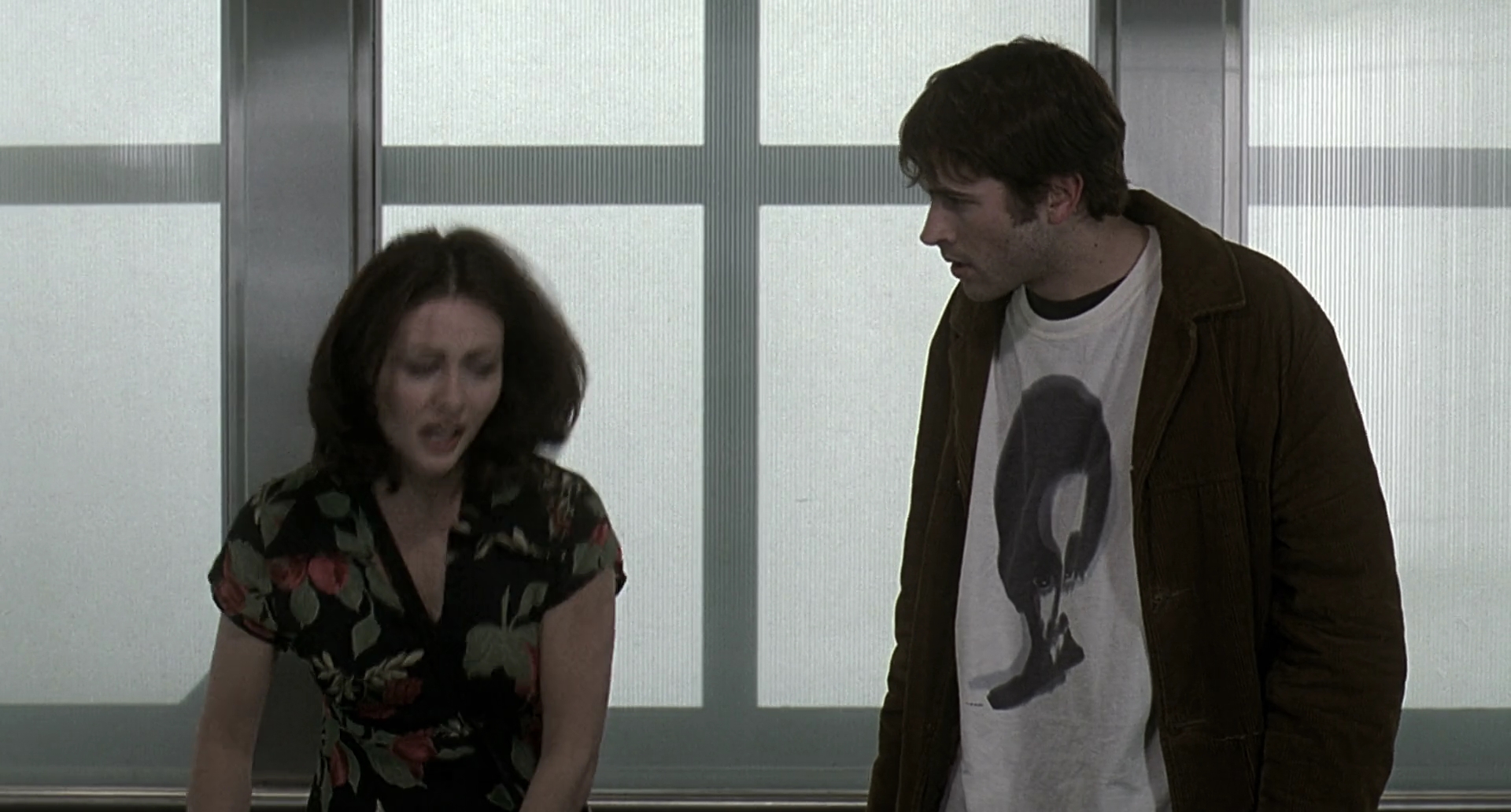 Charmed-Online-dot-net_Mallrats3121.jpg