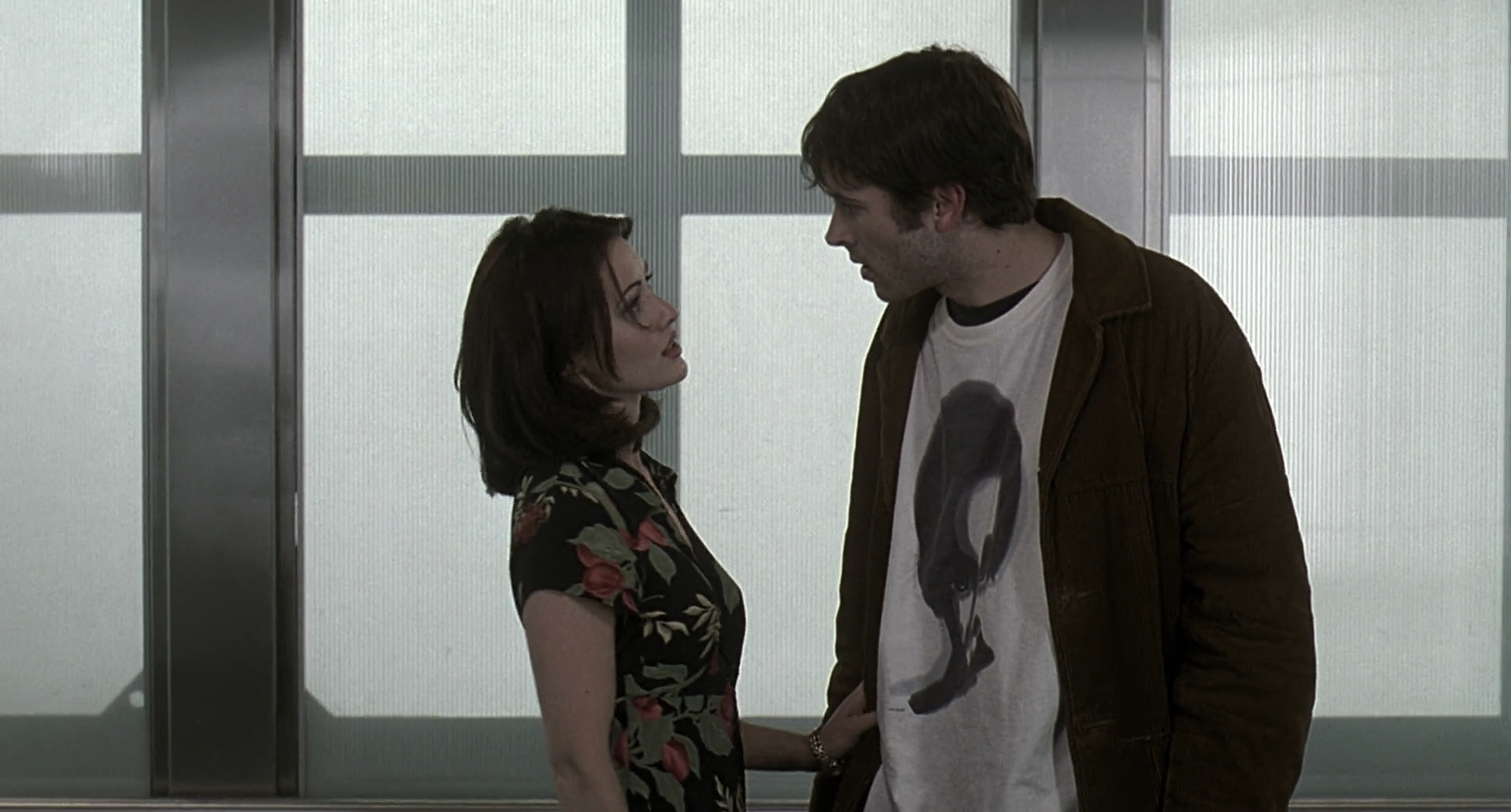 Charmed-Online-dot-net_Mallrats3123.jpg