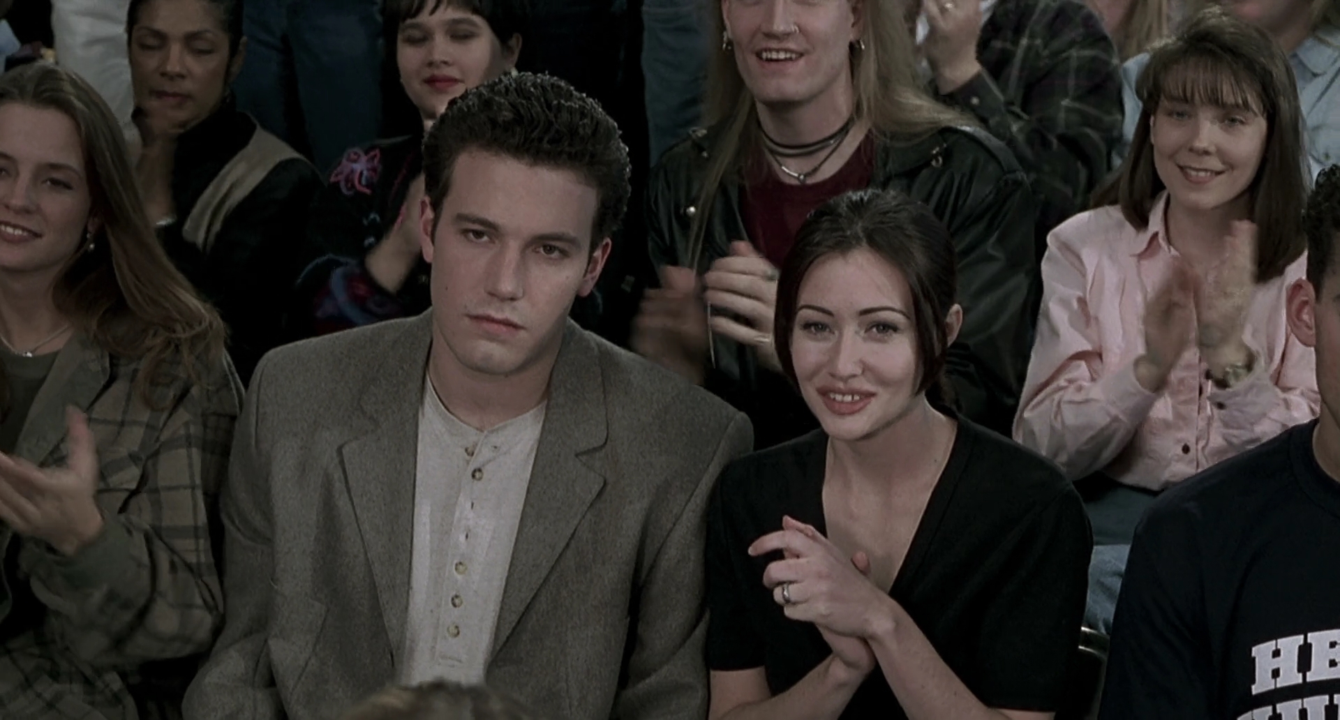 Charmed-Online-dot-net_Mallrats5645.jpg