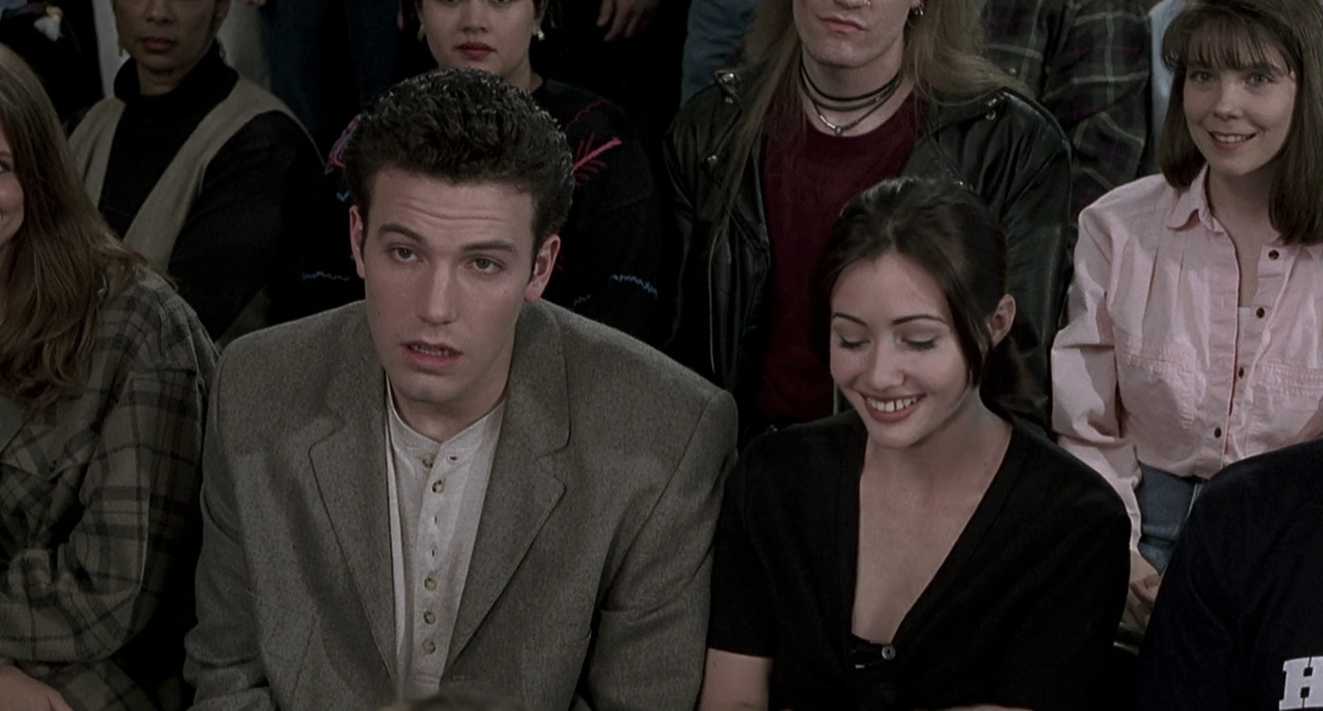 Charmed-Online-dot-net_Mallrats5811.jpg