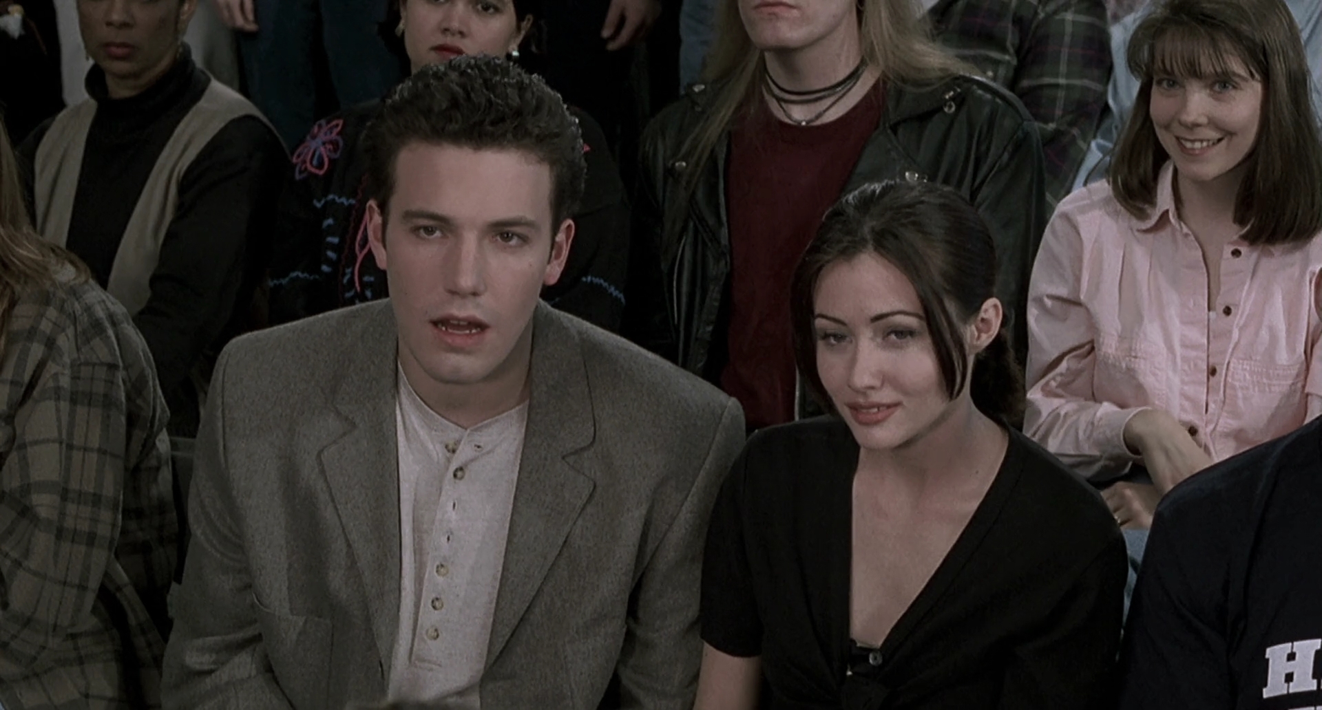 Charmed-Online-dot-net_Mallrats6391.jpg