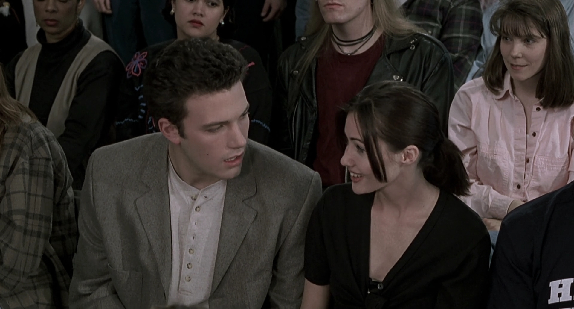 Charmed-Online-dot-net_Mallrats6393.jpg