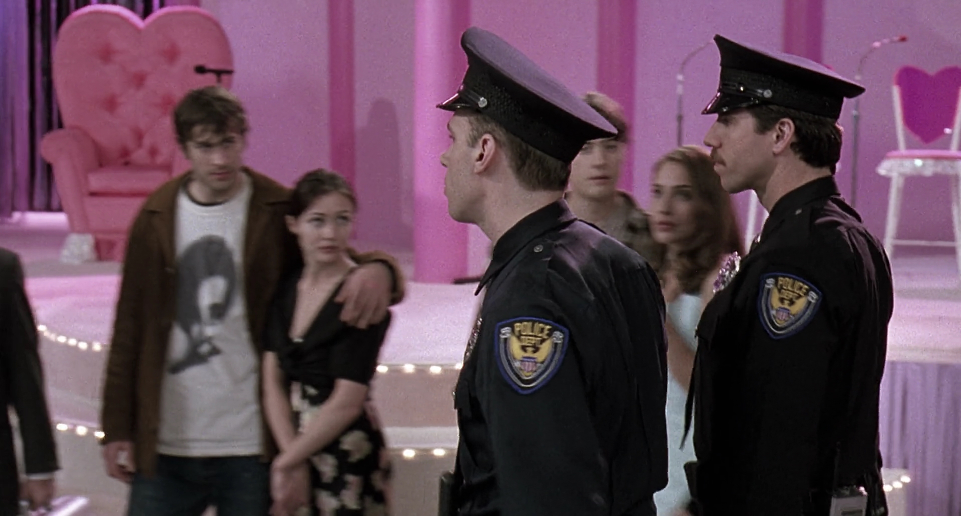 Charmed-Online-dot-net_Mallrats6692.jpg