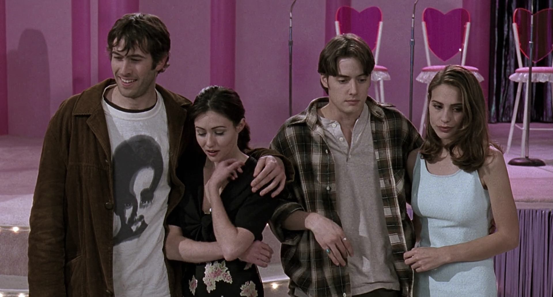 Charmed-Online-dot-net_Mallrats6713.jpg