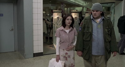 Charmed-Online-dot-net_Mallrats4463.jpg