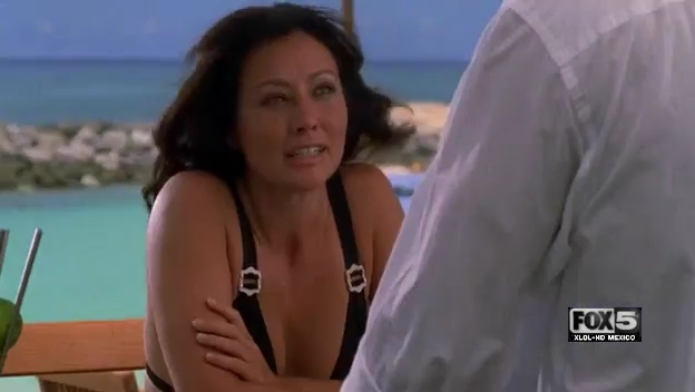 Charmed-Online-dot-nl_NorthShore1x12-0814.jpg